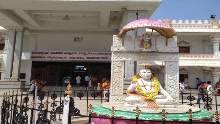 TDP Leader Tikkareddy Seeks Mantralayam Constituency To Be Merged in Karnataka TDP Leader Tikkareddy Seeks Mantralayam Constituency To Be Merged in Karnataka