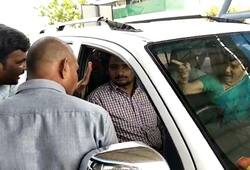 Andhra Pradesh: Civil supplies minister's wife quarrels to pay toll fees