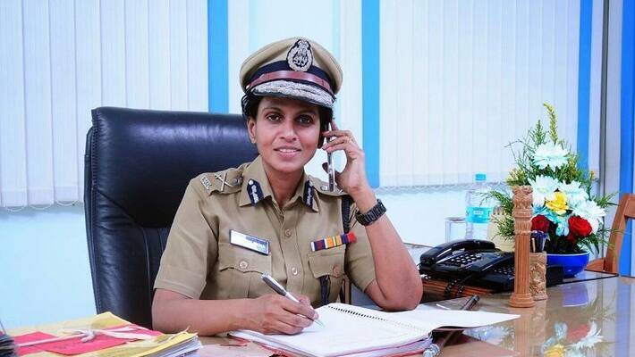 r sreelekha becomes first lady officer to reach dgp rank in Kerala r sreelekha becomes first lady officer to reach dgp rank in Kerala