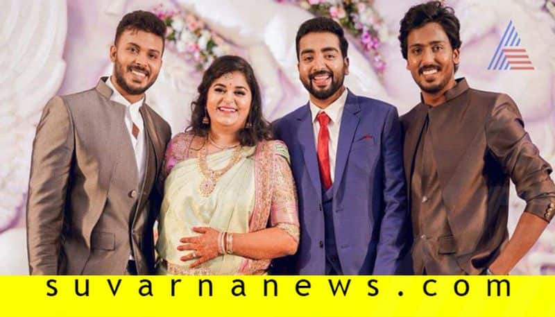Ravichandran request not bring Bouquet for Daughter wedding