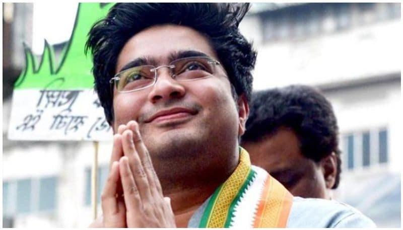 Abhishek Banerjee hits out at Suvendu Adhikari; calls him asymptomatic COVID-19 patient-dbr