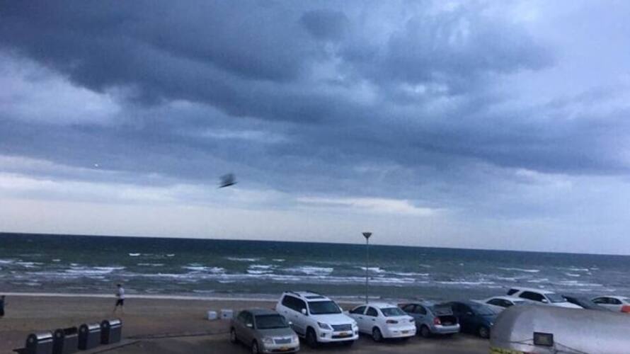 Oman authorities warned residents about chances of rain Oman authorities warned residents about chances of rain