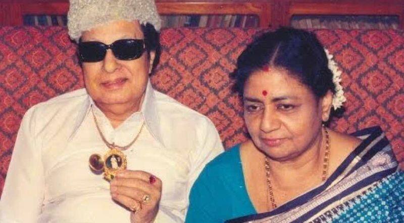 OPS informed that the room in the AIADMK office will be named after Jayallitha and Janaki Ammal