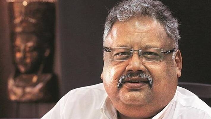 Billionaire investor Rakesh Jhunjhunwala passes away at 62 in Mumbai vva Billionaire investor Rakesh Jhunjhunwala passes away at 62 in Mumbai vva