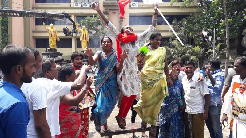 DMK Success Celebrate Colorful Photos