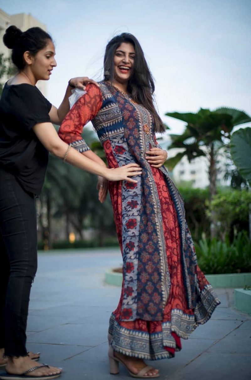 Actress Manjima Mohan Latest Colorful Photos ..!