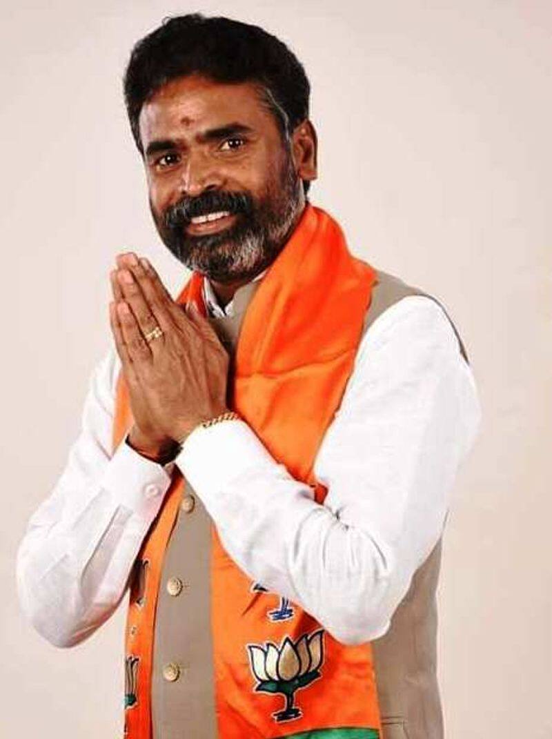 BJP's Muniswamy defeated 7-time MP from Congress, KH Muniyappa in Kolar. Fro the first time in the history of Karnataka, a BBMP member has become an MP.