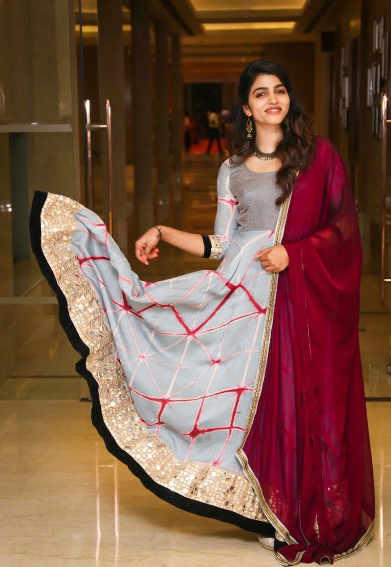 Actress Sai Dhanushka's beautiful colorful photos..