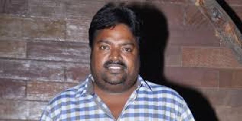 మెహర్ రమేష్ - ఎన్టీఆర్ తో 'కంత్రి', ప్రభాస్ తో 'బిల్లా' వంటి సినిమాలు రూపొందించిన మెహర్ రమేష్ 'శక్తి', 'షాడో' చిత్రాలతో ప్రేక్షకులను నిరాశ పరిచాడు. అప్పటినుండి డైరెక్టర్ గా ఒక్క ఛాన్స్ కూడా రాలేదు.