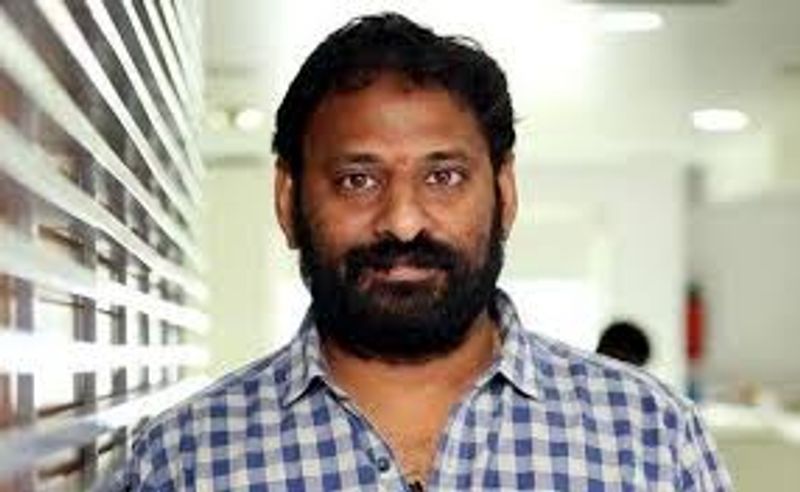 శ్రీకాంత్ అడ్డాల - కుటుంబ కథా చిత్రాలను తెరకెక్కించడంలో ఈ డైరెక్టర్ కి మంచి పేరుంది. 'కొత్త బంగారు లోకం' , 'సీతమ్మ వాకిట్లో సిరిమల్లెచెట్టు' చిత్రాలతో ఆడియన్స్ ని అలరించాడు. 'ముకుంద' సినిమాతో ఓకే అనిపించాడు. కానీ 'బ్రహ్మోత్సవం' చిత్రంతో పెద్ద షాక్ ఇచ్చాడు.