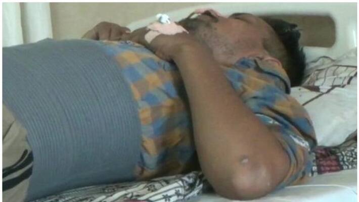 doctor removed things like knife, spoons from the stomach of a man doctor removed things like knife, spoons from the stomach of a man