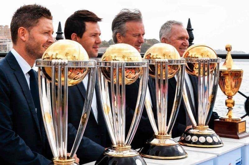 ఈ ఐసిసి వన్డే వరల్డ్ కప్ చరిత్రను ఓసారి పరిశీలిస్తే ఆస్ట్రేలియా ఆధిపత్యం ఎక్కువగా కనిపిస్తుంది. ఆ జట్టు ఏకంగా ఐదుసార్లు ఈ ట్రోపీని ఎగరేసుకుపోయింది. 1987 అలెన్ బోర్డర్, 1999 స్టీవ్ వాఘ్, 2003,2007 లలో వరుసగా రెండుసార్లు రికీ పాంటింగ్, 2015 లో జరిగిన చివరి వరల్డ్ కప్ మైకెల్ క్లార్క్ సారథ్యంలో ఆసిస్ ప్రపంచ విజేతగా నిలిచింది.