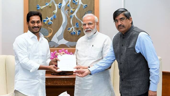 I Am committed to special status says ys jagan I Am committed to special status says ys jagan