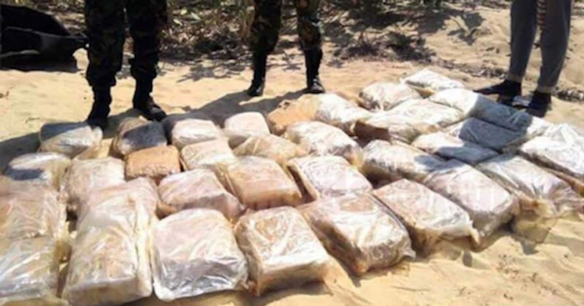 Sri Lankan Navy arrests two men; 126 kg of Kerala cannabis seized