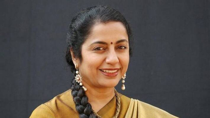 Suhasini responds on Maniratnam health Suhasini responds on Maniratnam health