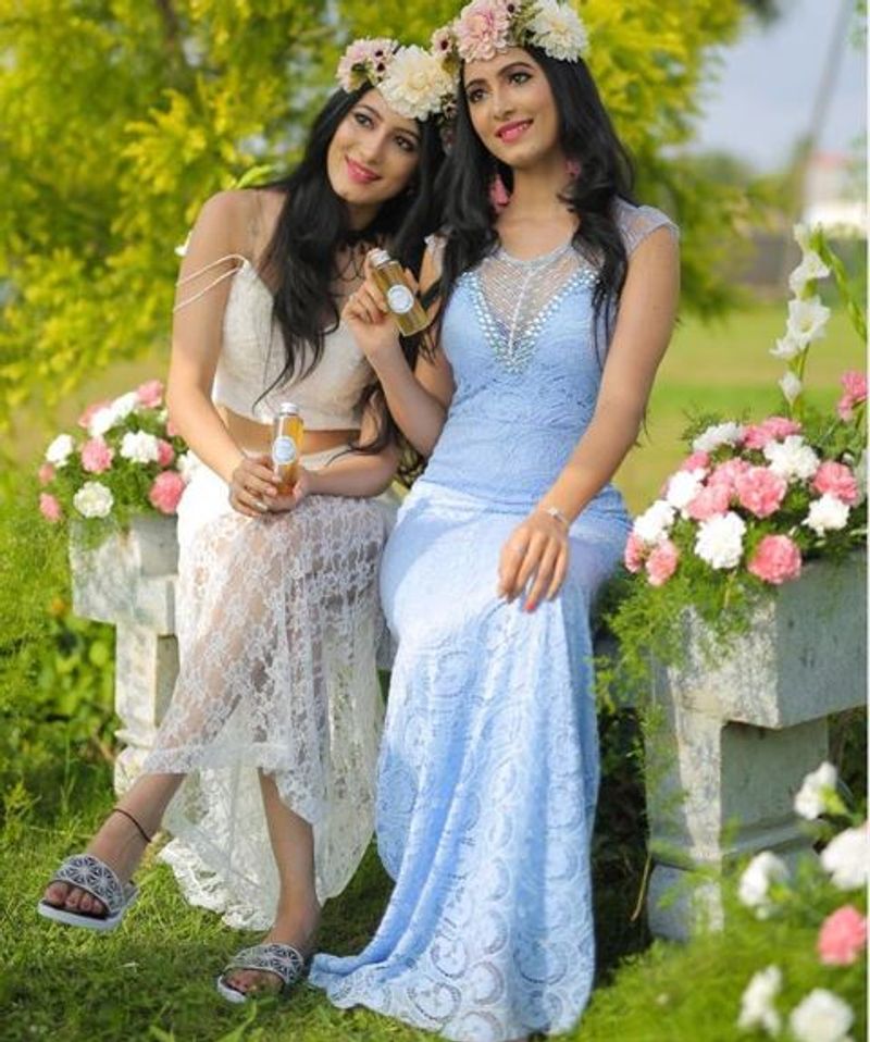 ಇವರಿಬ್ಬರೂ ಡ್ಯಾನ್ಸ್ ಹಾಗೂ ಮಾಡೆಲಿಂಗ್ ಮಾಡಿಕೊಂಡು ಸಿನಿ ರಂಗಕ್ಕೆ ಎಂಟ್ರಿ ಕೊಟ್ಟಿದ್ದಾರೆ.