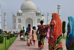 You must now pay a fine to spend more than 3 hours at Taj Mahal