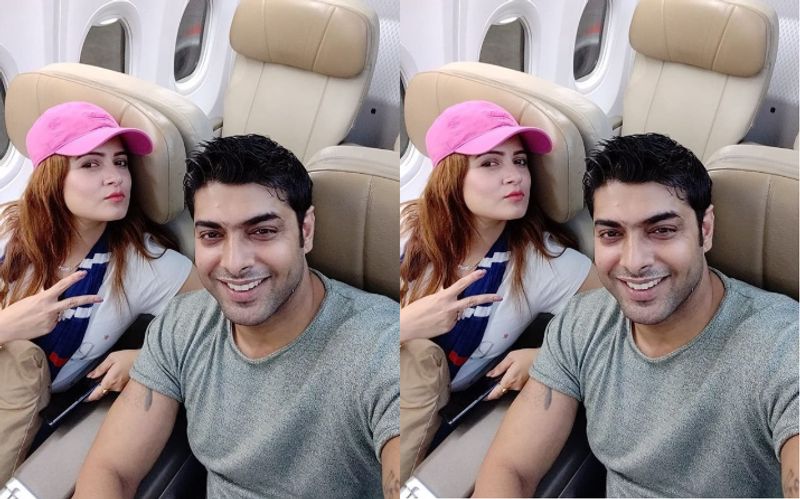 <p><br />
পেশায় একজন শিক্ষিকা হয়ে কীভাবে তিনি এই মানসিকতার হয়ে থাকেন তা নিয়ে অসন্তোষ প্রকাশ করেছেন রোশন।</p>