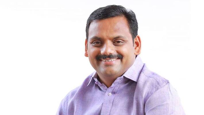 Dean Kuriakose MP is on a walk alleging that the left government only takes decisions that will harm Idukki Dean Kuriakose MP is on a walk alleging that the left government only takes decisions that will harm Idukki