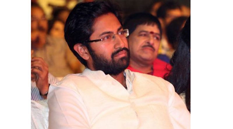బాలకృష్ణ చిన్నల్లుడు శ్రీభరత్ విశాఖపట్నం లోకసభ స్థానం నుంచి పోటీ చేసి వైఎస్సార్ కాంగ్రెసు పార్టీ అభ్యర్థి ఎంవీవీ సత్యనారాయణ చేతిలో 4414 ఓట్ల తేడాతో ఓడిపోయారు. శ్రీభరత్ అభ్యర్థిత్వాన్ని తెలుగుదేశం పార్టీ అధ్యక్షుడు నారా చంద్రబాబు నాయుడు చివరి నిమిషంలో ఖరారు చేశారు. ఆయనకు టికెట్ ఇవ్వడానికి చంద్రబాబు ఇష్టపడలేదు. అయితే, బాలకృష్ణ ఒత్తిడికి ఆయన తలొగ్గక తప్పలేదంటారు.
