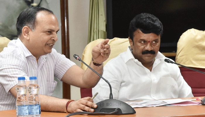 Fish prasadam to be administered on June 8, 9 at Hyderabad exhibition grounds Fish prasadam to be administered on June 8, 9 at Hyderabad exhibition grounds