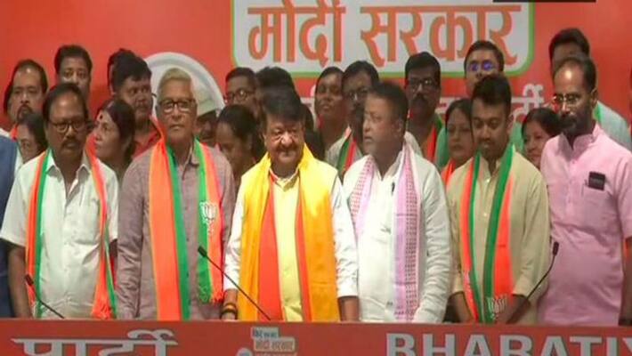 Setback for Mamata 2 TMC MLAs over 50 councillors joines BJP West Bengal Setback for Mamata 2 TMC MLAs over 50 councillors joines BJP West Bengal