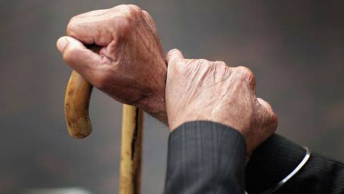 Children Of Those who are in old age homes are not even worried of their parents Children Of Those who are in old age homes are not even worried of their parents