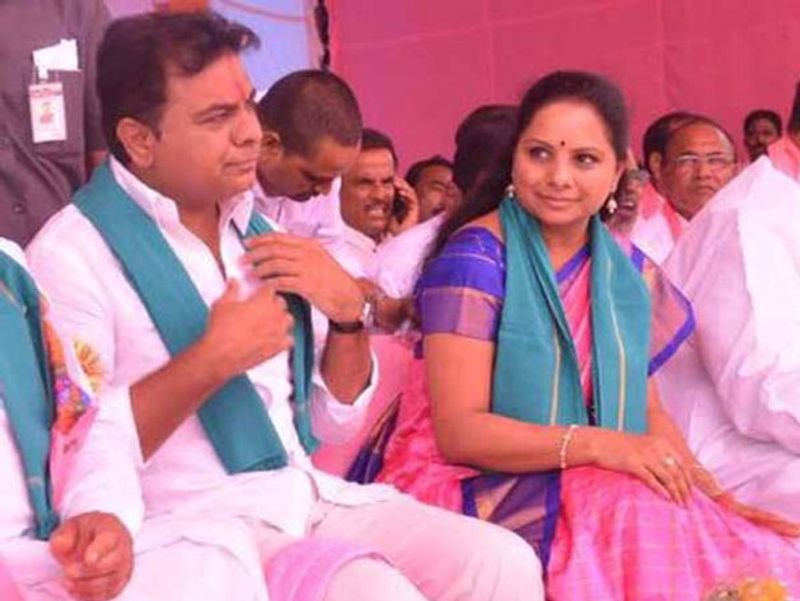 గతంలో తాను, కవిత పలు సమస్యలను ఎదుర్కున్నామని, ఒక్క ఓటమి తమ నైతిక స్థైర్యాన్ని దెబ్బ తీయలేదని ఆయన అన్నారు. తాను ప్రాతినిధ్యం వహిస్తున్న సిరిసిల్ల శాసనసభా నియోజకవర్గంలో లోకసభ ఎన్నికల్లో బిజెపికి 50 వేల ఓట్లు పడ్డాయని, డిసెంబర్ లో జరిగిన అసెంబ్లీ ఎన్నికల్లో కేవలం 3000 ఓట్లు మాత్రమే వచ్చాయని ఆయన అన్నారు.
