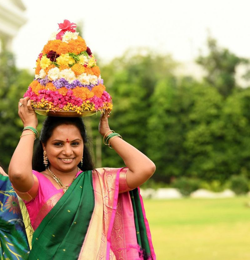 Kavithas re entry may lead to new political developments in Telangana