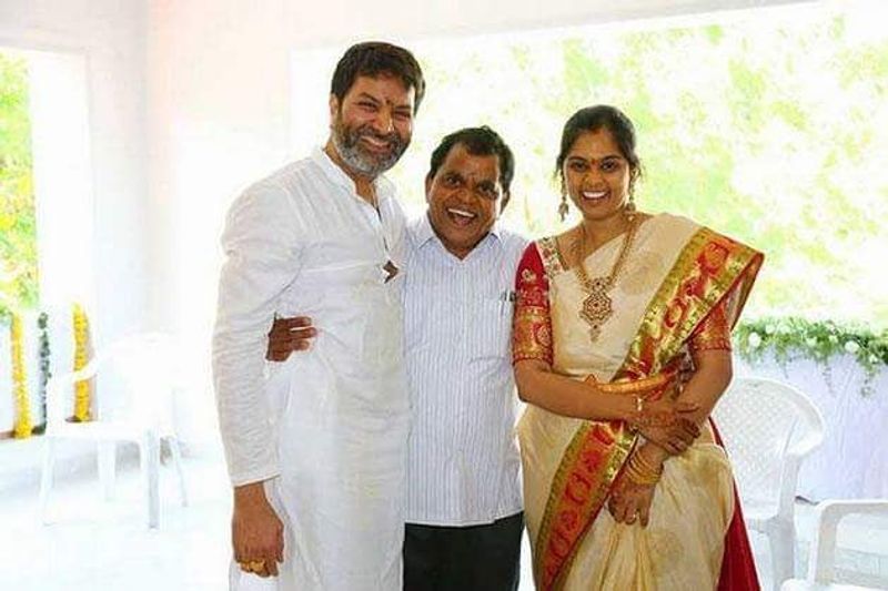 త్రివిక్రమ్ ఫ్యామిలీ