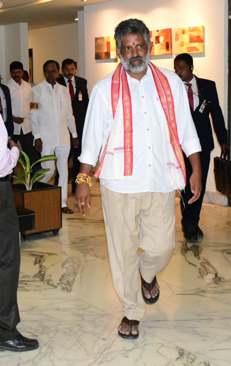 గేట్ వే హోటల్లో కేసీఆర్, స్టాలిన్, గవర్నర్ దంపతులు