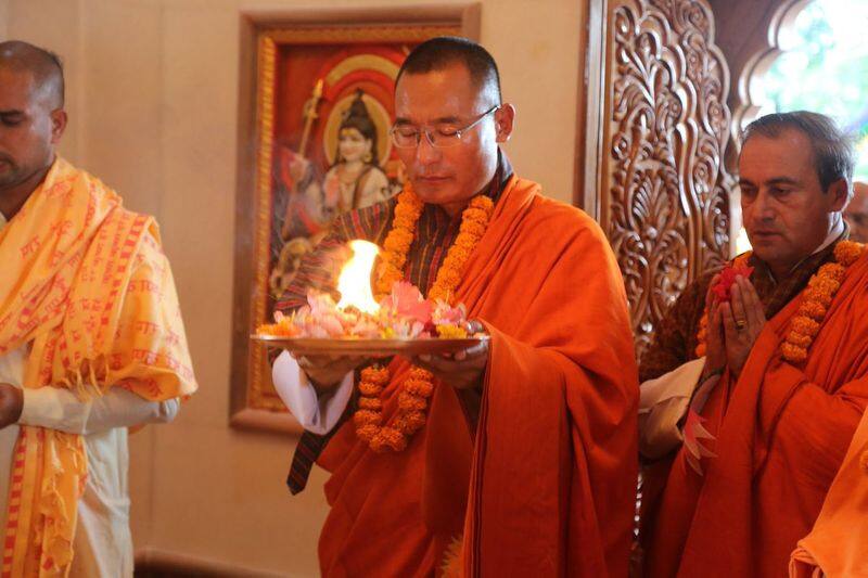 भूटान के प्रधानमंत्री लोटे शेरिंग
