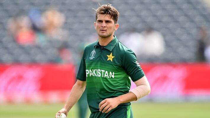 India vs Pakistan Shaheen Shah Afridi ruled out from Asia Cup 2022 due to knee injury spb India vs Pakistan Shaheen Shah Afridi ruled out from Asia Cup 2022 due to knee injury spb