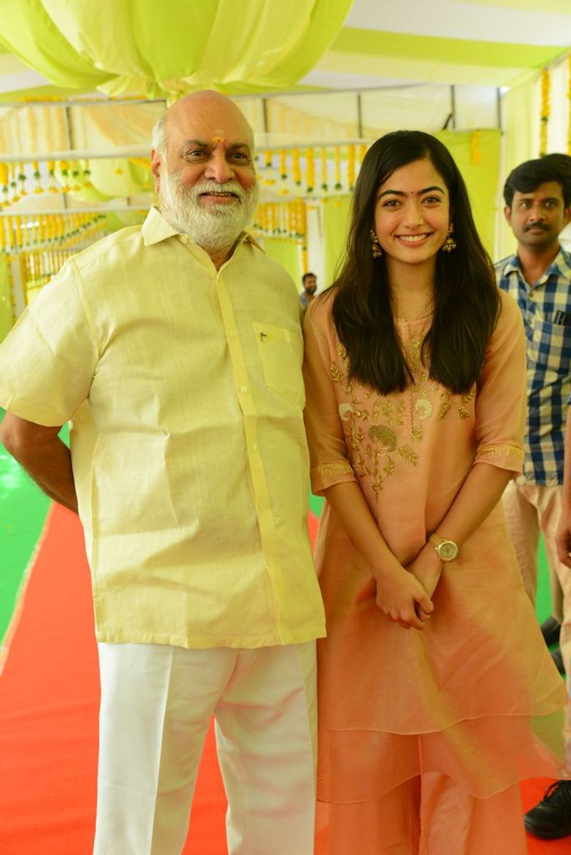 మహేష్ 'సరిలేరు నీకెవ్వరూ' ఓపెనింగ్..ఫొటోస్