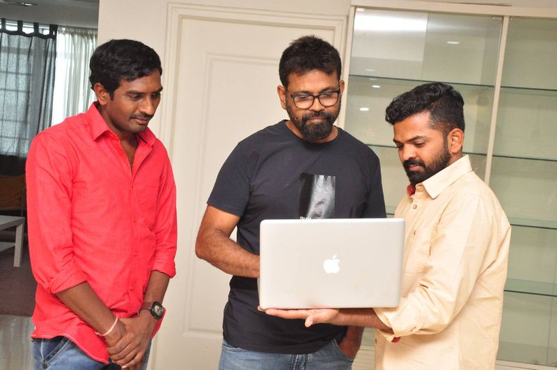 ట్రైలర్ చూసి చిత్ర యూనిట్ ప్రయత్నాన్ని మెచ్చుకున్నారు.
