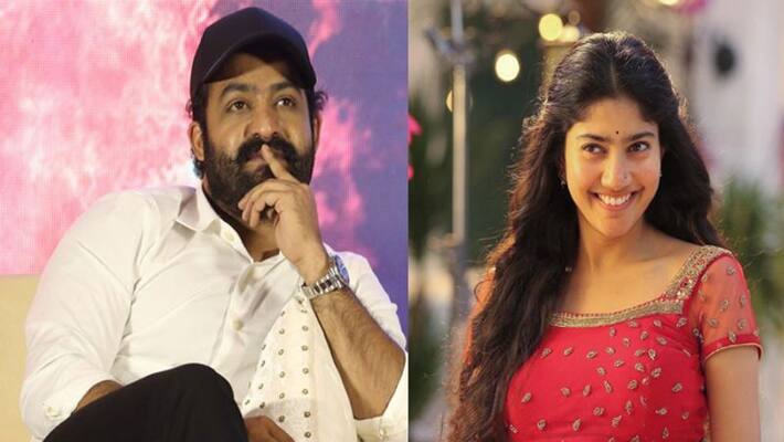 Rajamouli in talks with Sai Pallavi for key role in RRR Rajamouli in talks with Sai Pallavi for key role in RRR