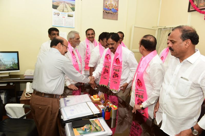 ఎమ్మెల్సీగా నవీన్ రావు ఏకగ్రీవం