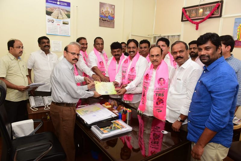 ఎమ్మెల్సీగా నవీన్ రావు ఏకగ్రీవం