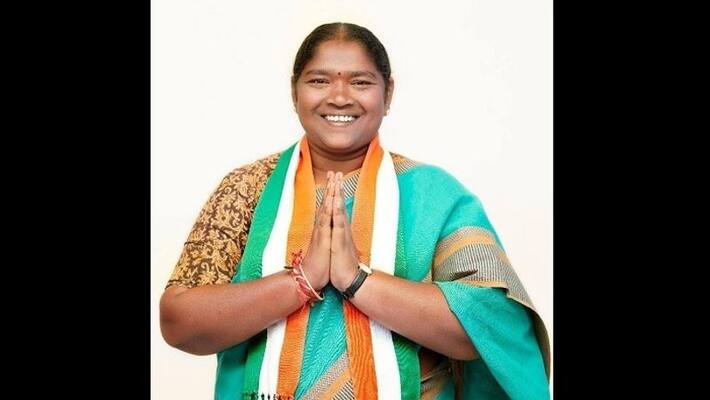 Mulugu MLA Seethakka Insulted At Telangana Formation Day Celebrations Mulugu MLA Seethakka Insulted At Telangana Formation Day Celebrations