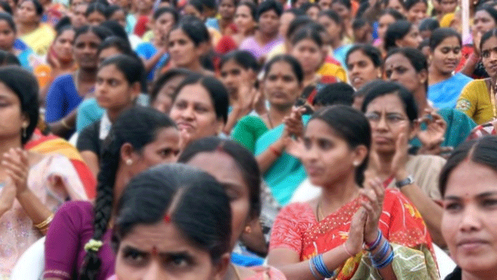 99 percent of women are discriminated against in the Indian labor market, according to Oxfam India's report. 99 percent of women are discriminated against in the Indian labor market, according to Oxfam India's report.