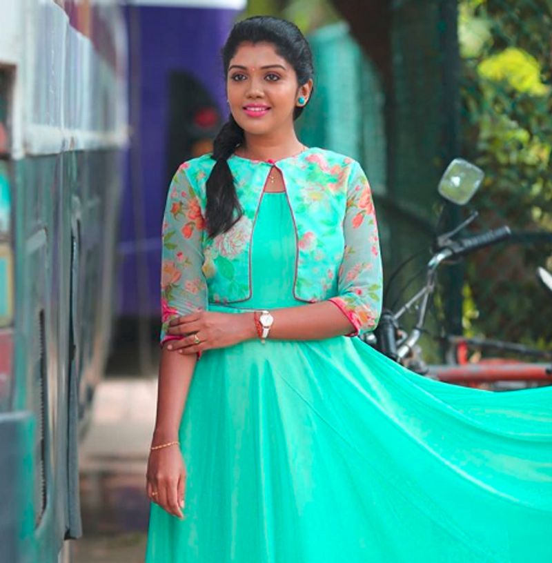 biggboss rithvika photo gallery