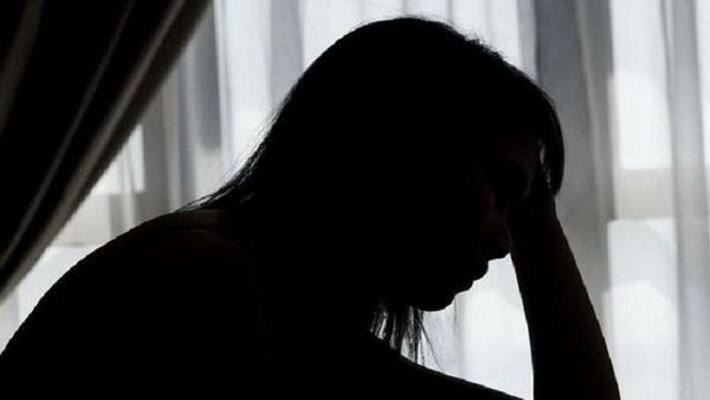 Vijayawada: Woman found in pool of blood Vijayawada: Woman found in pool of blood
