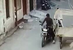 Cctv camera capture Bike theft incident