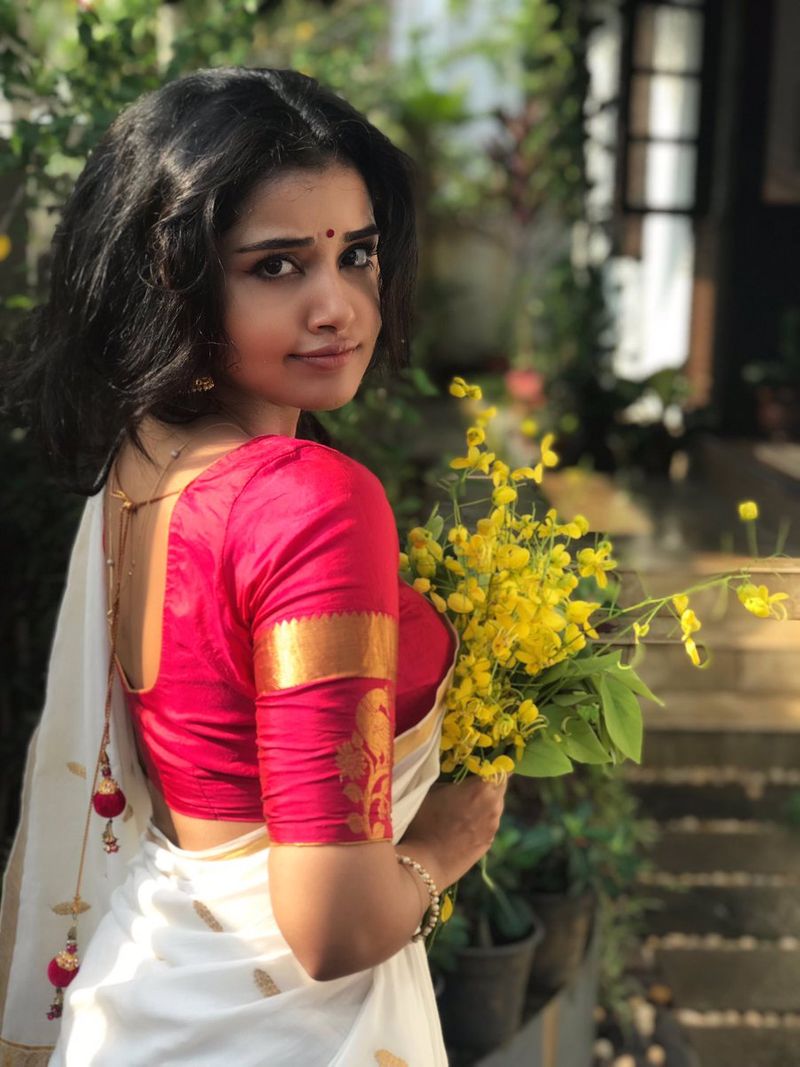 Actress Anupama Parameswaran's Eye Sticks Latest Stills