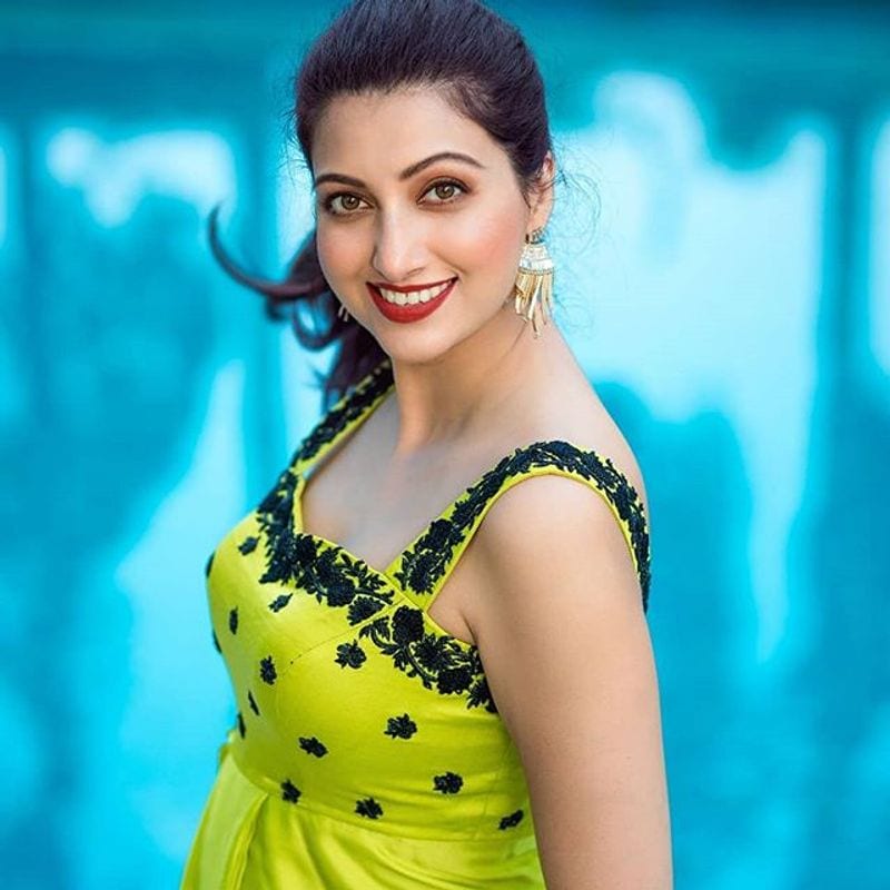 (Courtesy: Instagram)హంసానందిని ప్రస్తుతం కొన్ని చిత్రాల్లో చిన్న పాత్రలు చేస్తోంది.