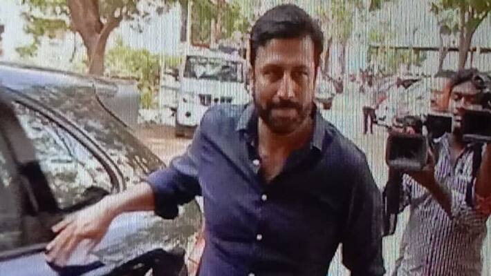 Police urges High Court not to grnat bail to Ravi Prakash Police urges High Court not to grnat bail to Ravi Prakash
