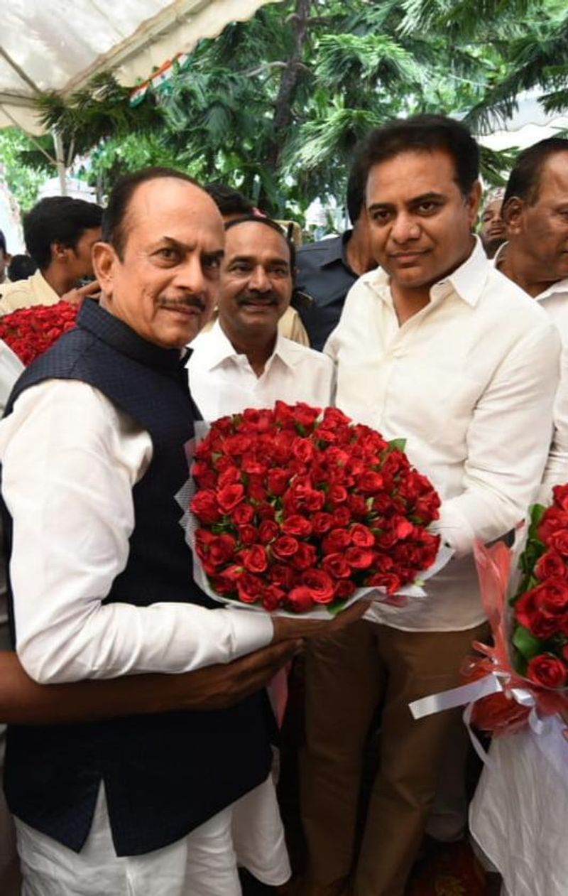రాష్ట్ర హోం మంత్రికి కేటీఆర్ ఈద్ ముబారక్