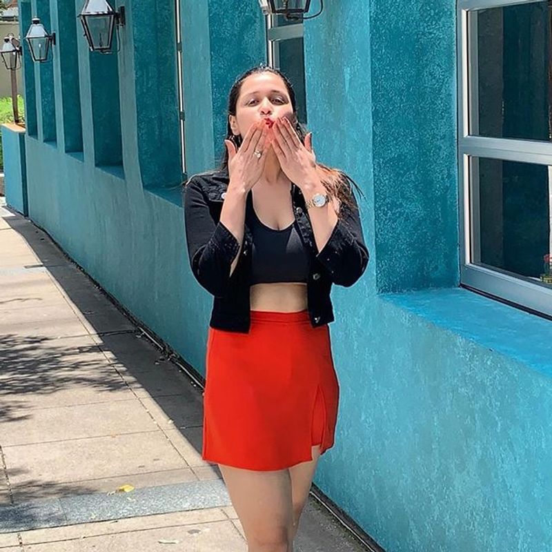 (Courtesy: Instagram)మన్నార చోప్రా తెలుగులో జక్కన్న, తిక్క, రోగ్ లాంటి చిత్రాల్లో హీరోయిన్ గా నటించింది.
