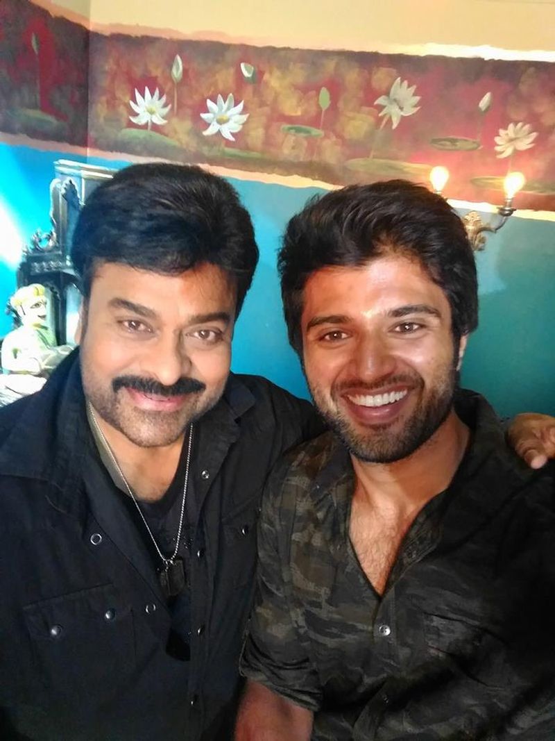 తన అభిమాన హీరో చిరంజీవితో విజయ్ దేవరకొండ