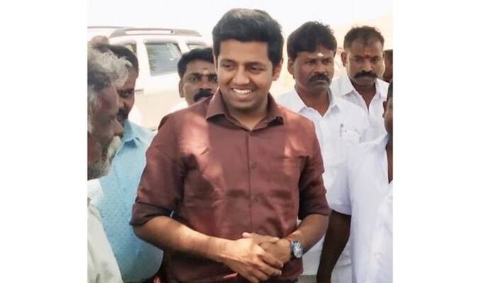 Krishnasamy son Shyam krishnasamy tweet against tamil students Krishnasamy son Shyam krishnasamy tweet against tamil students